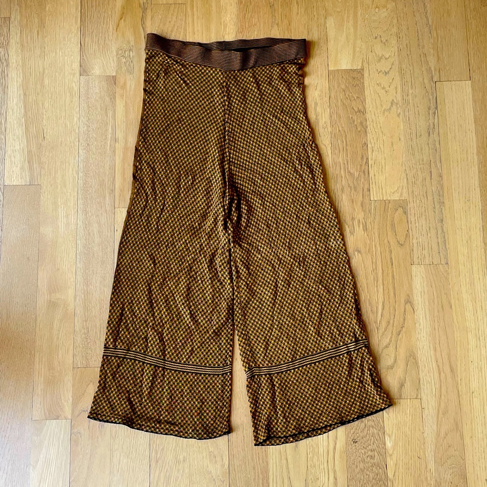 Zara Knit wide leg pants. Metallic diamond pattern